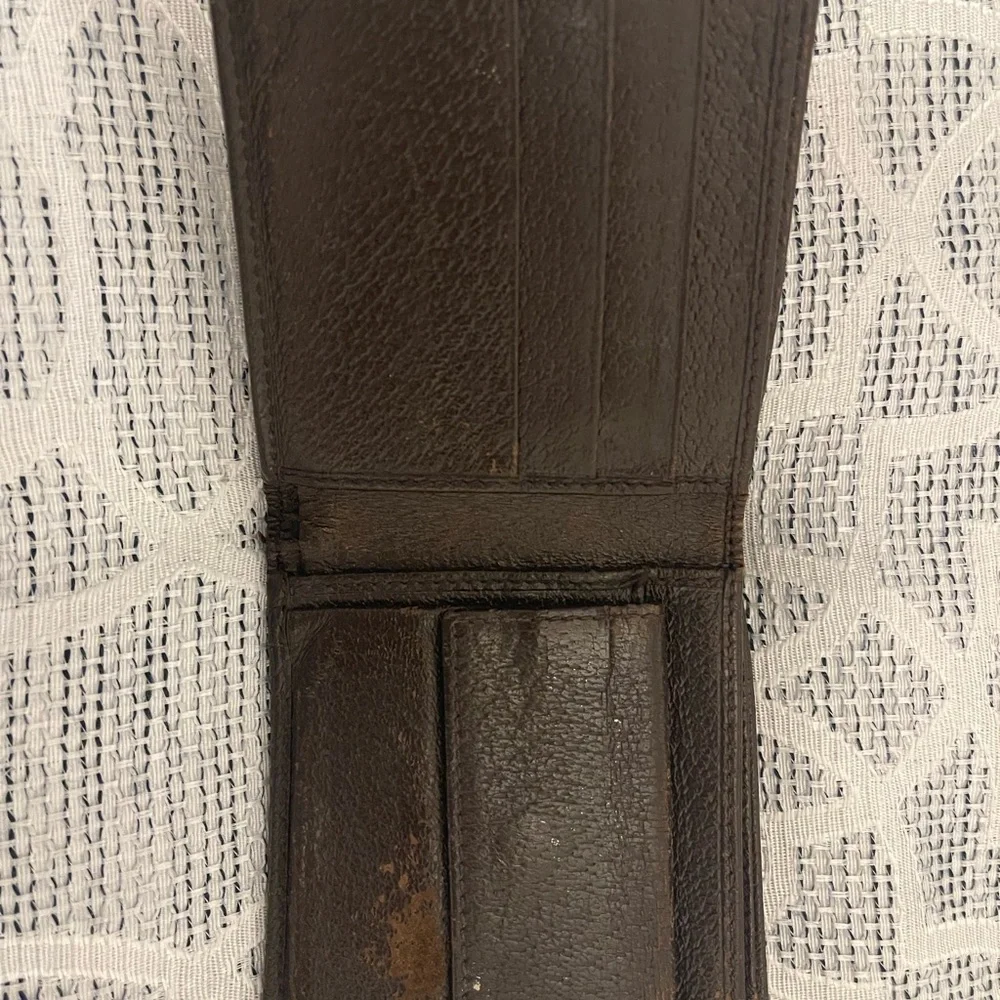 Authentic Gucci GG Stripe Bi-Fold Wallet